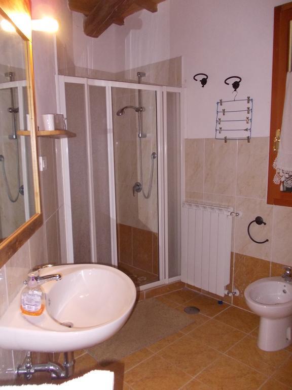 Agriturismo Lucciano San Casciano in Val di Pesa Habitación foto